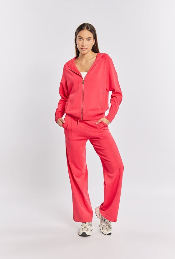 Spodnie w intensywnym kolorze