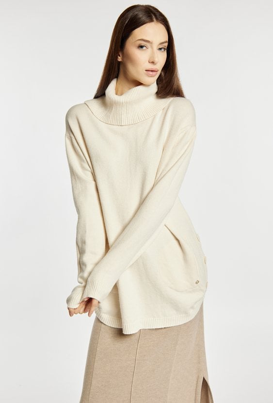 Sweter damski z golfem