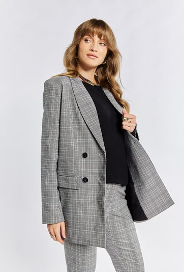 Elegancka marynarka w subtelną kratę