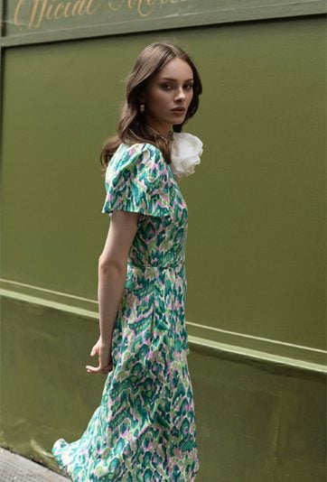 Wiskozowa sukienka w zielone kwiaty