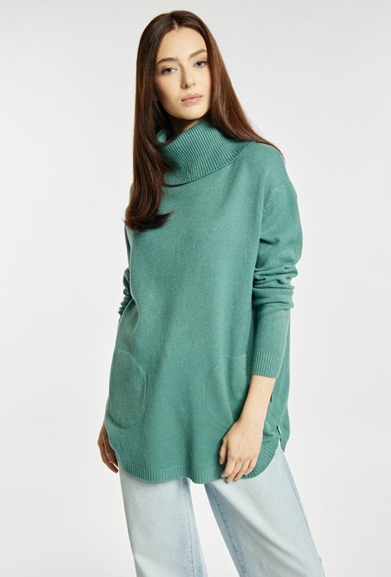 Sweter damski z golfem