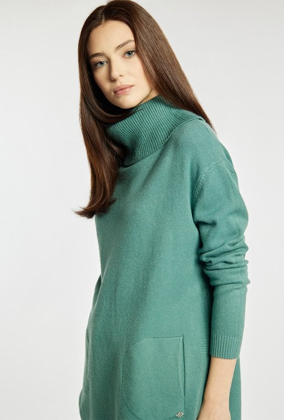 Sweter damski z golfem