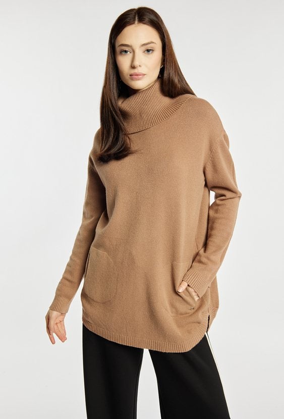 Sweter damski z golfem