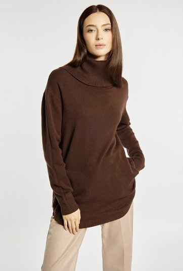 Sweter damski z golfem