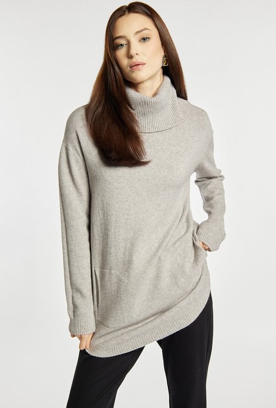 Sweter damski z golfem