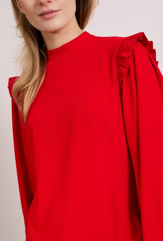 Elegancka bluzka z falbankami