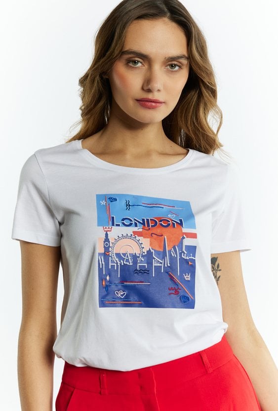 T-shirt damski z nadrukiem