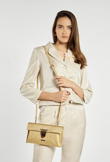 Torebka z subtelnym połyskiem