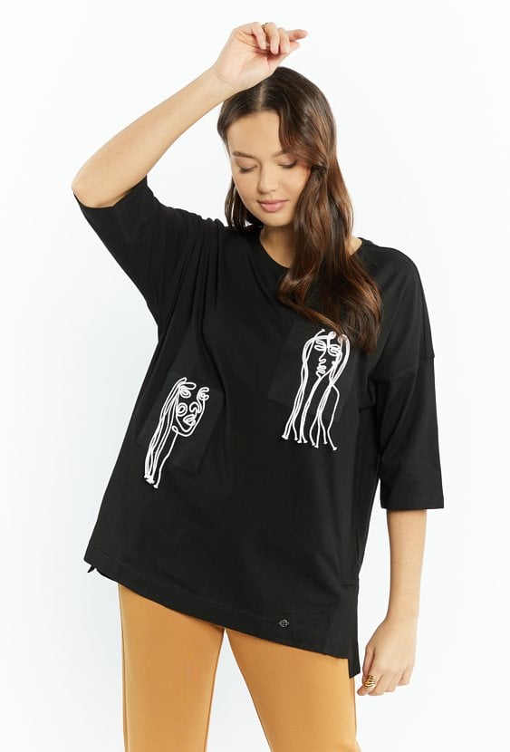 T-shirt damski z haftami