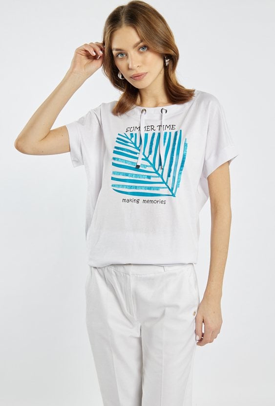 T-shirt z nadrukiem i napisem