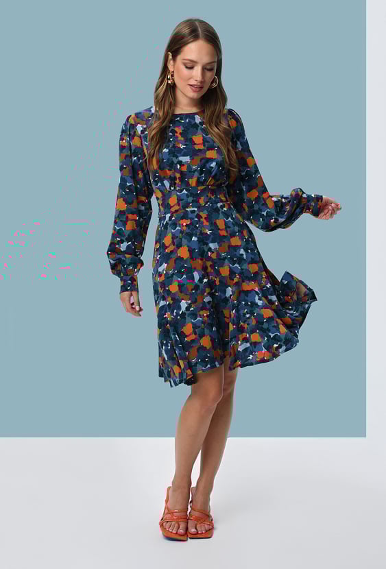 Krótka sukienka w print