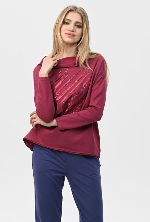 Bluza z cekinową aplikacją