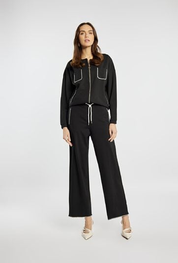 Spodnie o luźnym kroju