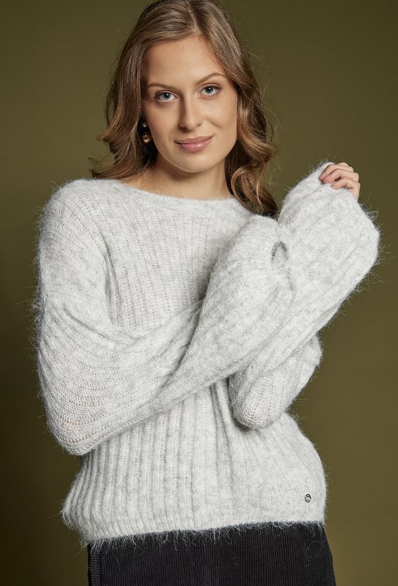 Sweter damski z wiskozą