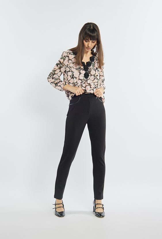 Damskie spodnie o eleganckim kroju