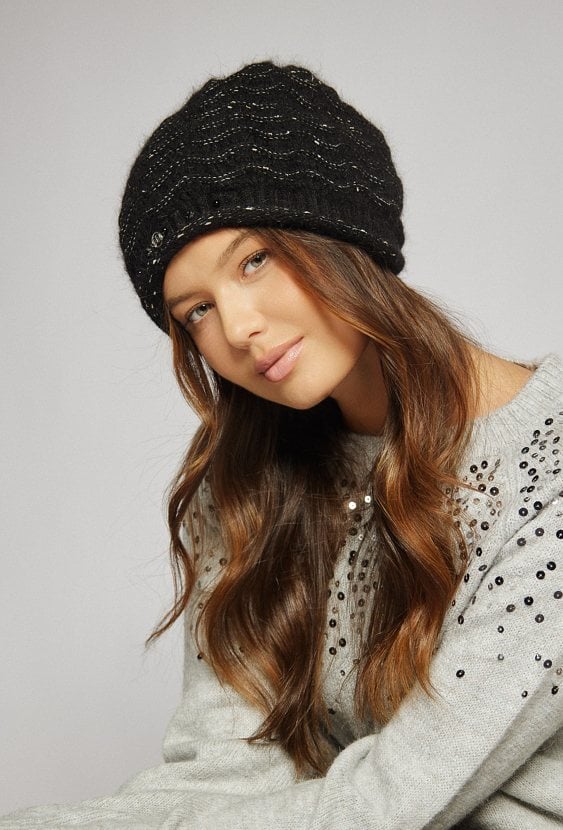 Czapka damska z połyskiem