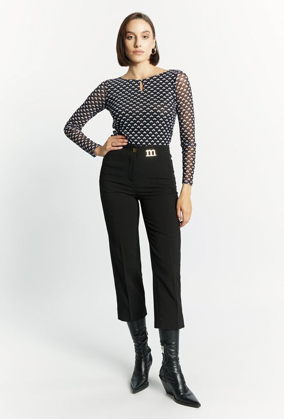 Wzorzysta bluzka z długim rękawem