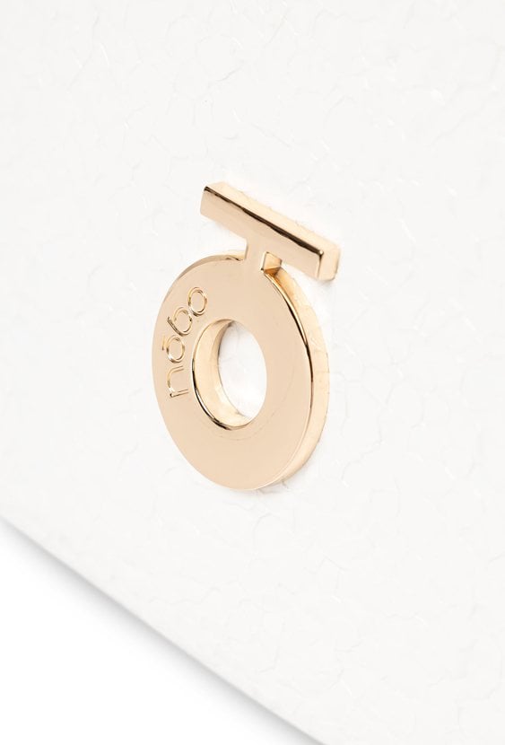 Listonoszka Nobo popękany lakier