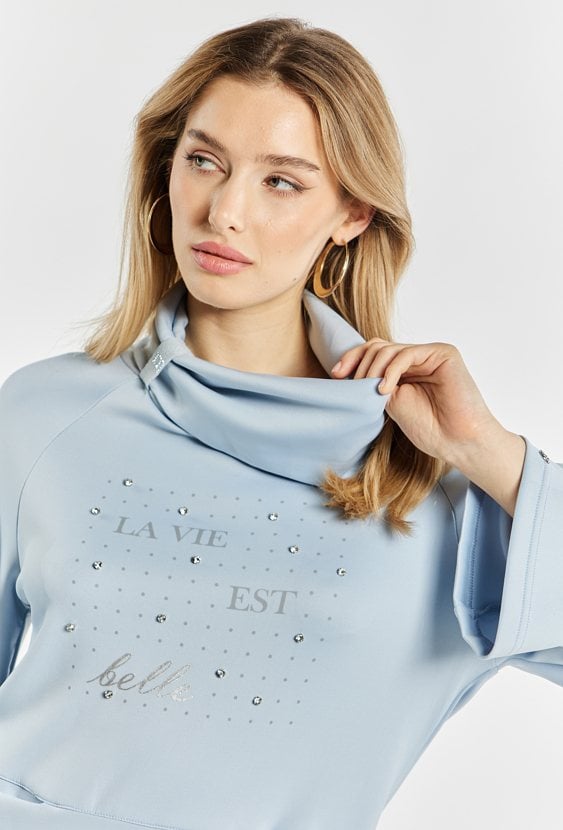 Bluza damska z luźnym golfem