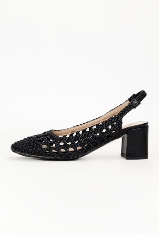 Czółenka o ażurowej, plecionej cholewce