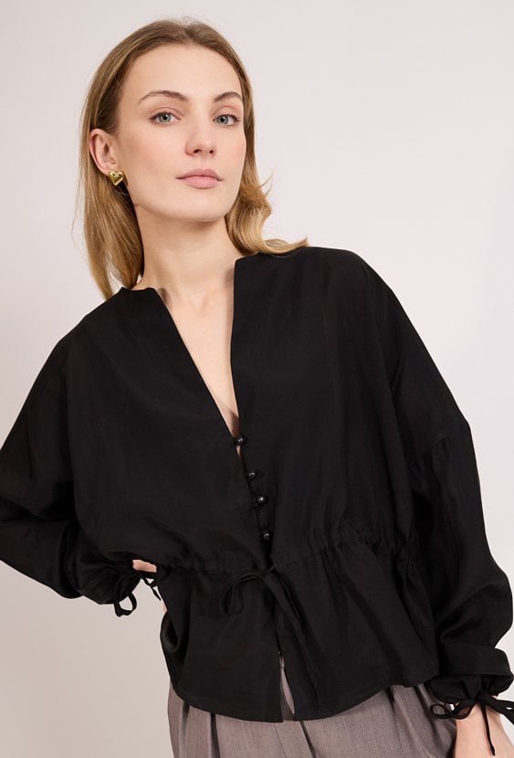 Bluzka damska z guzikami