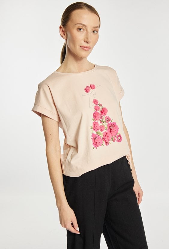 T-shirt damski z kwiatkami