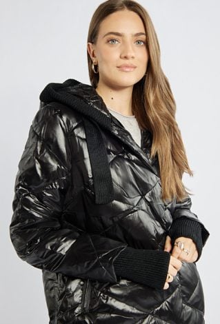 Płaszcz damski z kapturem