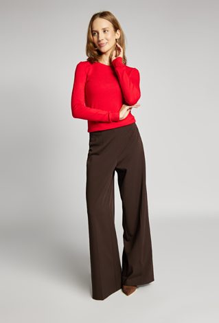 Sweter z haftem
