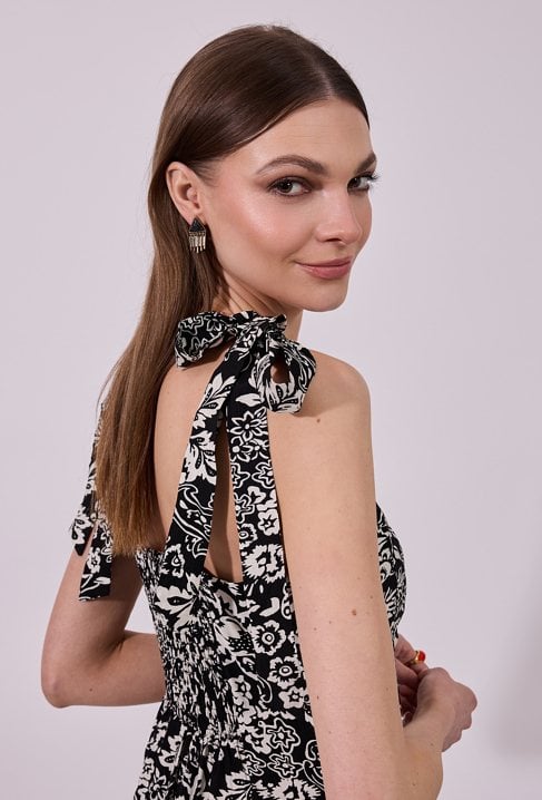 Sukienka na ramiączka