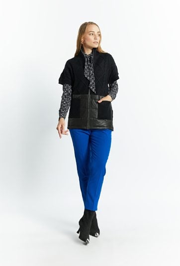 Kamizelka z łączonych materiałów