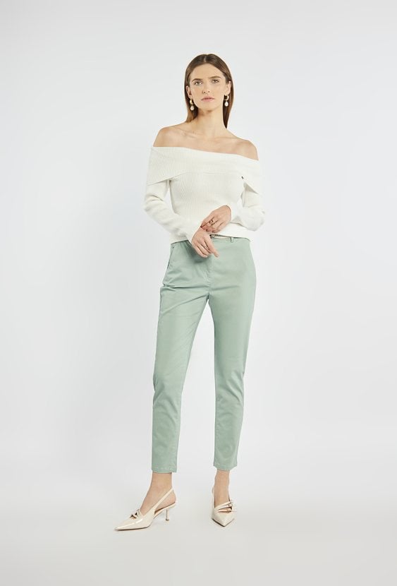 Spodnie damskie z paskiem