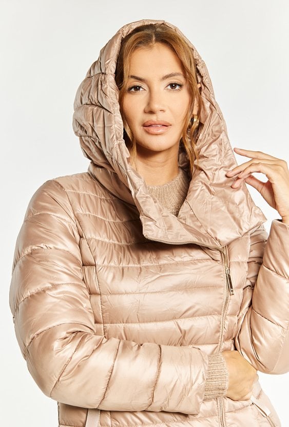 Pikowany płaszcz damski