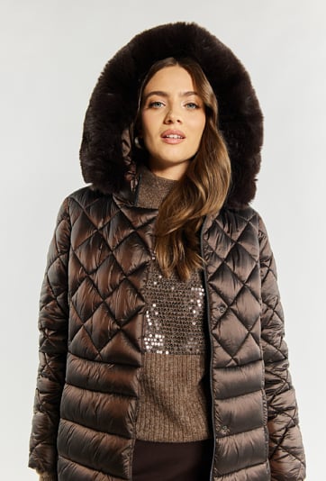 Płaszcz damski z kapturem