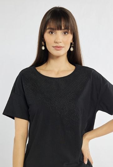 T-shirt z wiązaniem