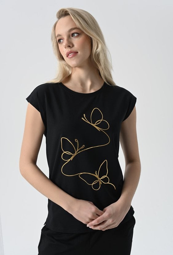 T-shirt ze złotą aplikacją