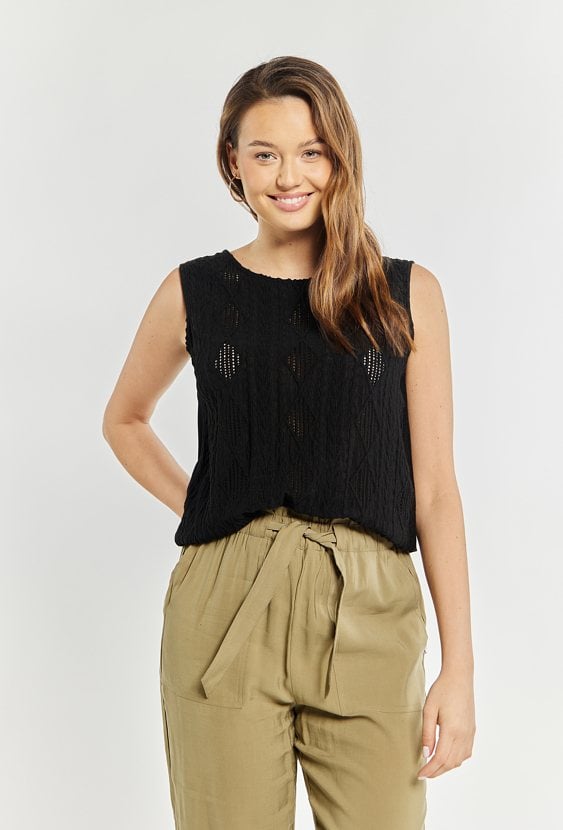 Bluzka damska z delikatnym wzorem