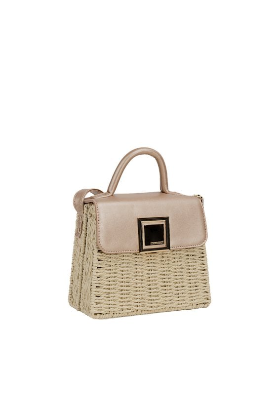 Pleciona torebka z klapą