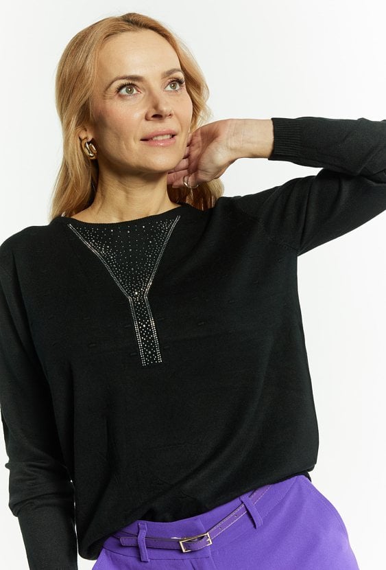 Wiskozowy sweter z dżetami