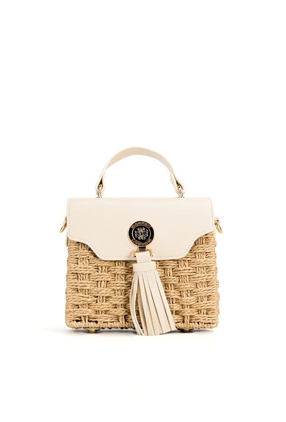 Mała torebka z frędzlami