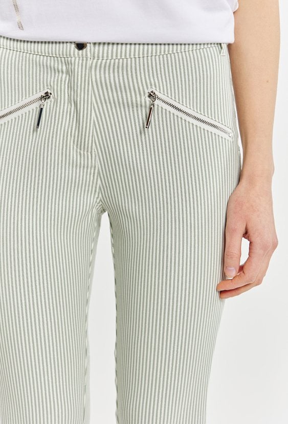 Materiałowe spodnie damskie