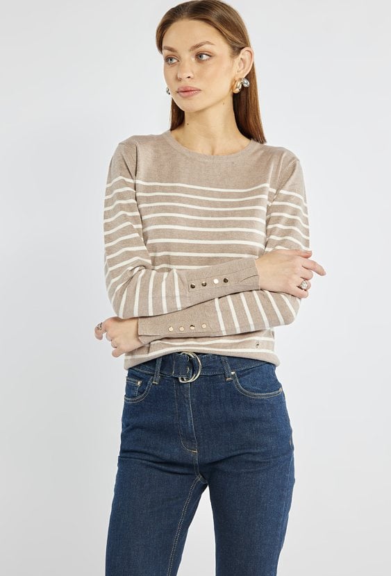 Sweter w paski