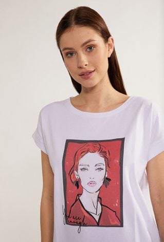 T-shirt damski z ciekawym wzorem