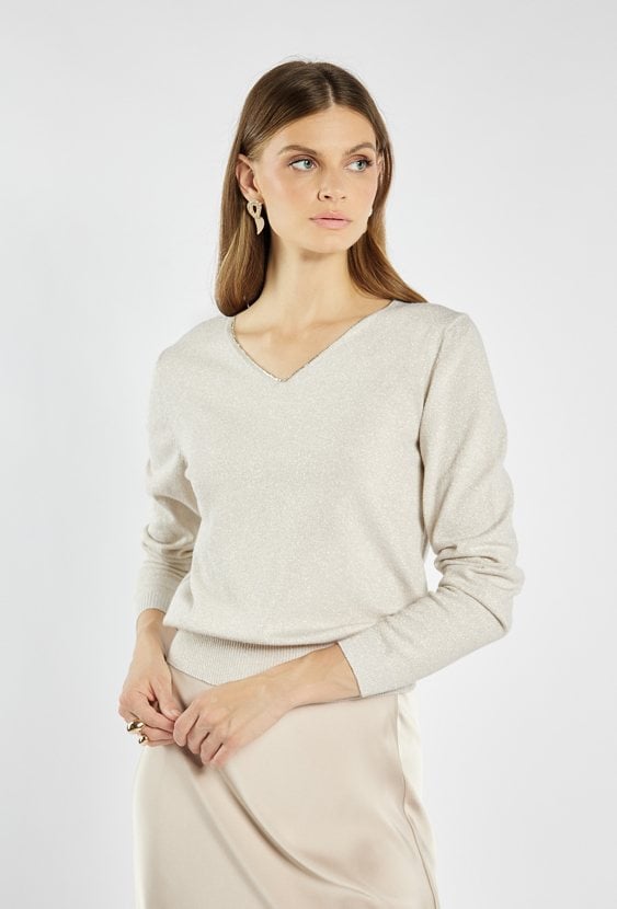 Sweter z subtelnym połyskiem