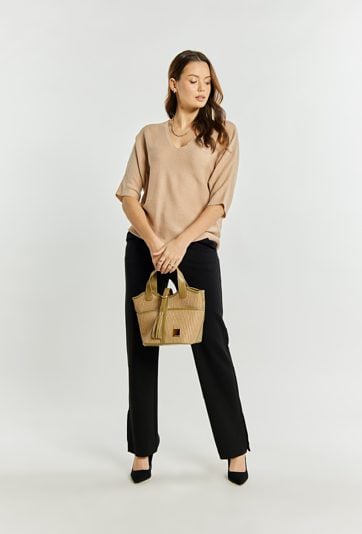 Kuferek damski z ozdobnym paskiem