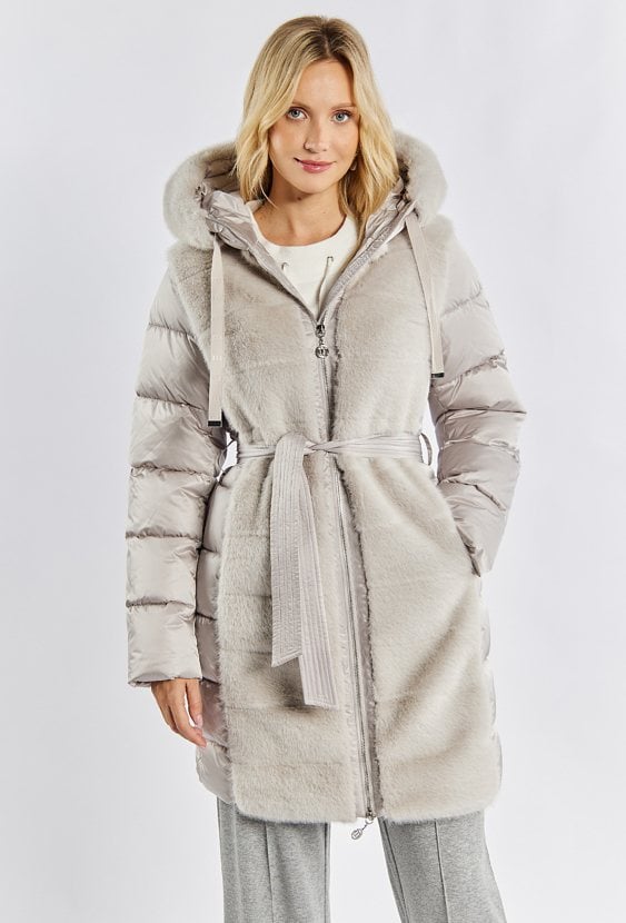 Płaszcz z dodatkiem futerka