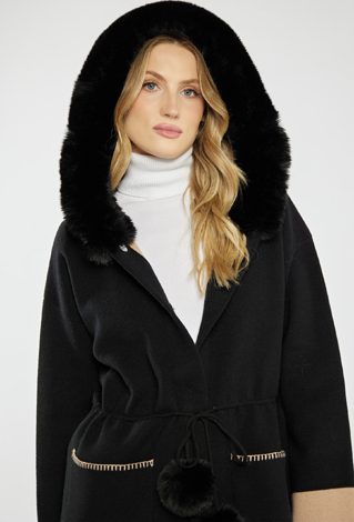 Sweter o kroju płaszcza