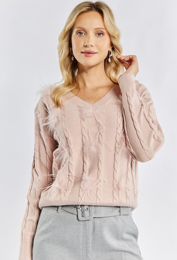 Sweter damski z puszystym akcentem