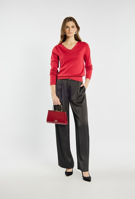 Sweter z subtelnym połyskiem