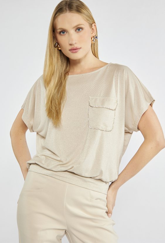 Beżowy T-shirt z kieszonką