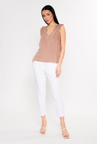 Bluzka damska z ozdobnymi falbankami